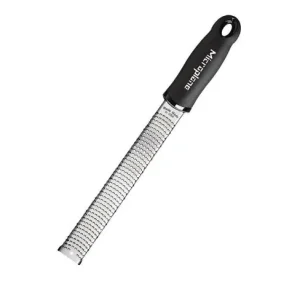 Bestpreis Reibe und Zestenreißer - Schwarz - H 9,5 x 3,5 x 32,5 cm - Edelstahl - Microplane - CP445