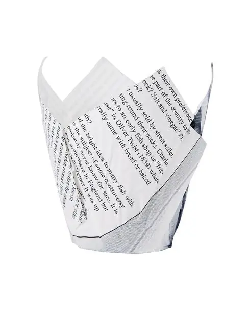 Bestseller Pommes-Frites-Tüte - Zeitungsdruck - 1100 Stück - Schwarz/Weiß - Ø 5 x H 17,5 x 17,5 cm - GK973